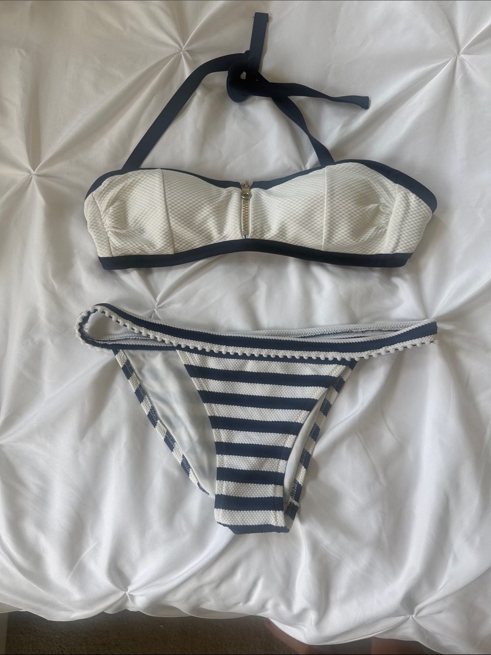 Heidi Klein White and Navy Blue Textured Zip-Front Bikini - Picture 3 of 7
